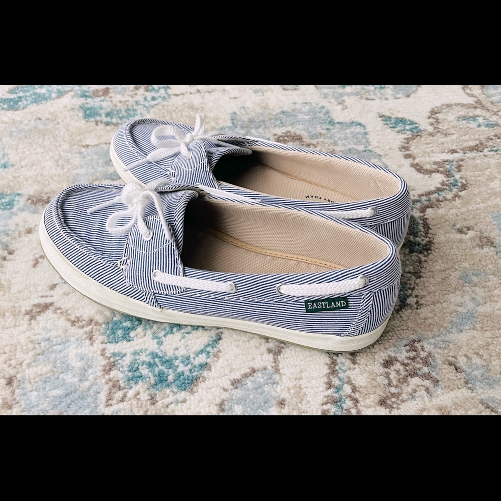 EastLand Women’s Boat Shoes NWOT